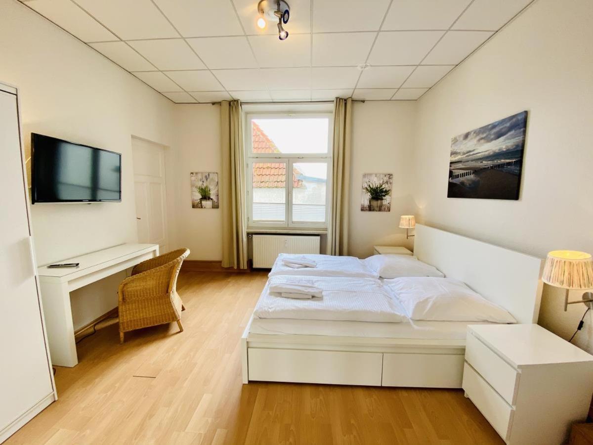 Promenadenblick/Captains-Suite Rostock Bagian luar foto
