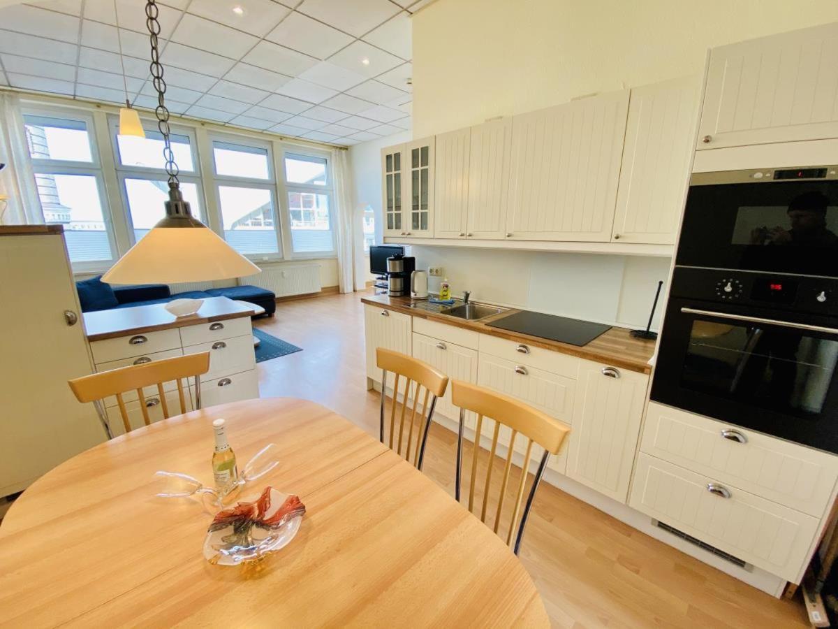Promenadenblick/Captains-Suite Rostock Bagian luar foto